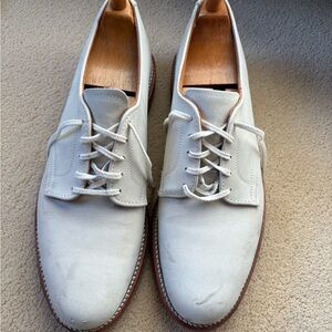L.L. Bean Men's White Lace-Up Oxfords